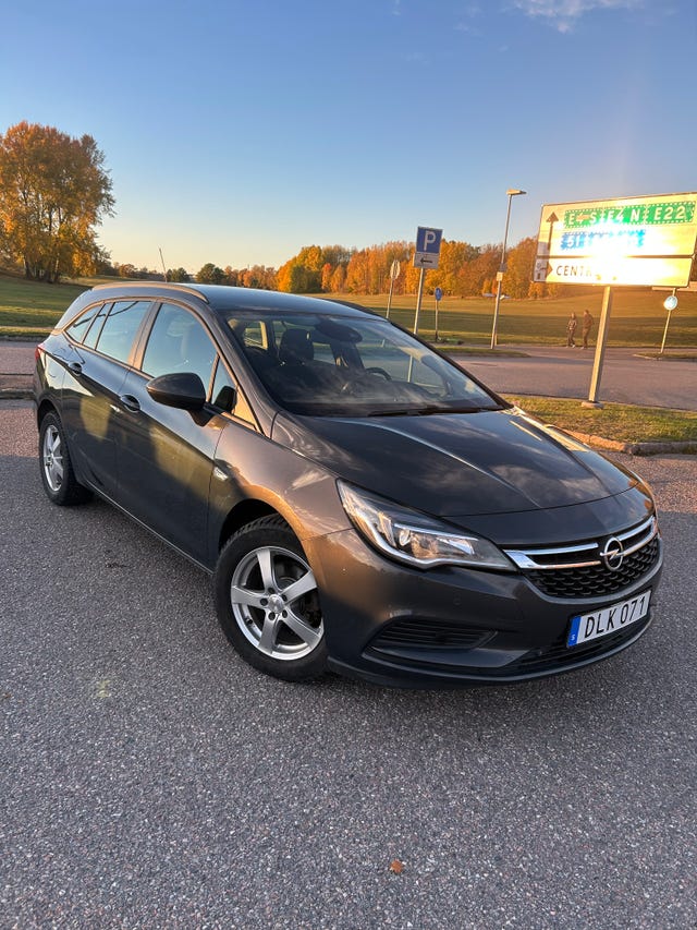 Opel Astra 2016