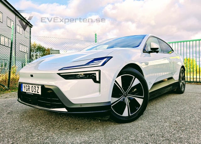 Polestar 4 2025