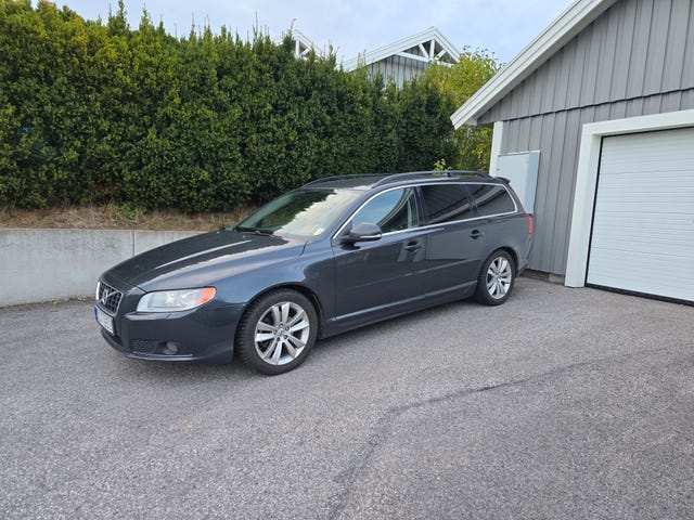 Volvo V70 2012