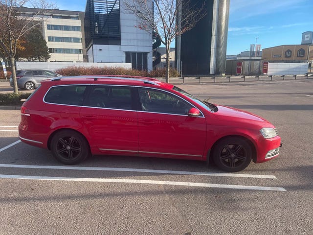 Volkswagen Passat 2012 – bild 2