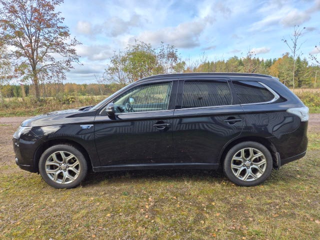 Mitsubishi Outlander 2014