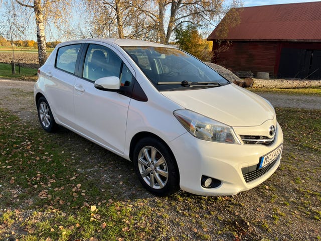 Toyota Yaris 2011