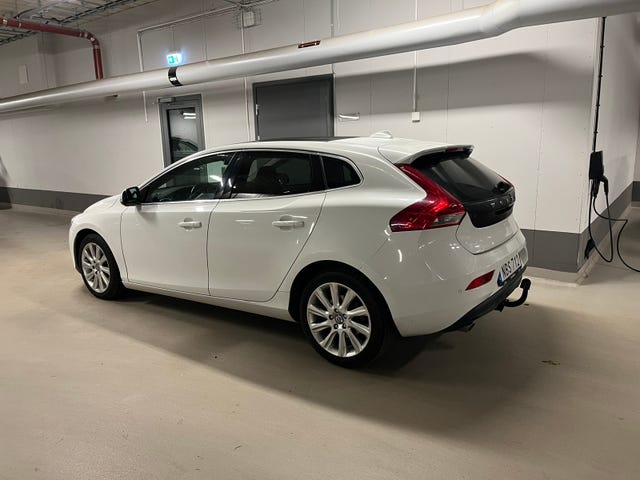 Volvo V40 2013 – bild 2
