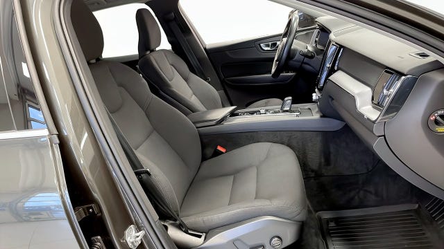 Volvo XC60 2021 – bild 3