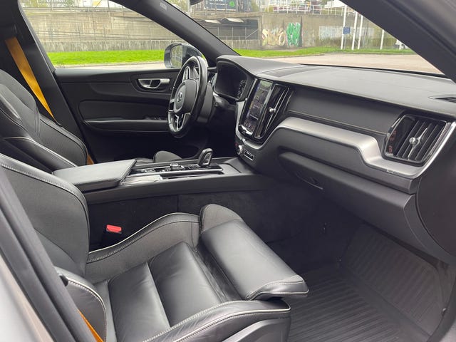 Volvo XC60 2021 – bild 4