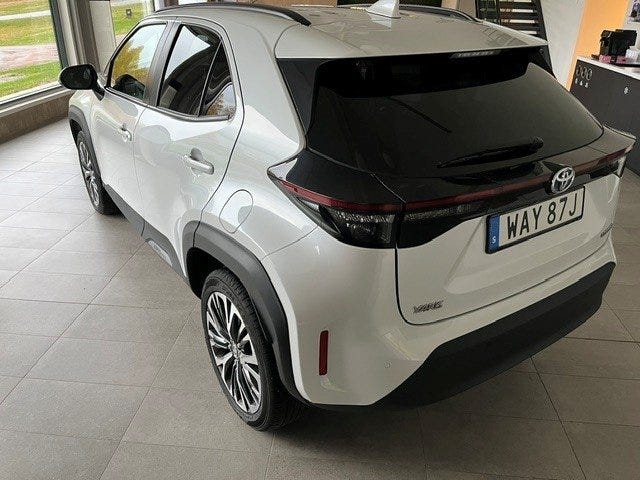 Toyota Yaris Cross 2023 – bild 3