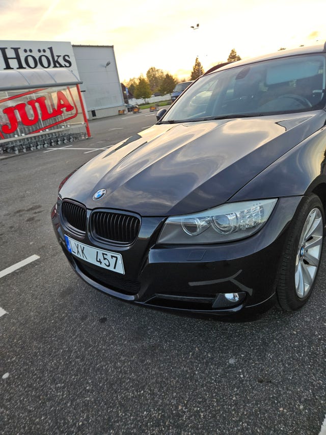 BMW 320d 2012 – bild 3