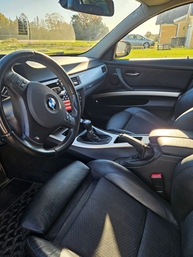 BMW 320d 2012 – bild 4