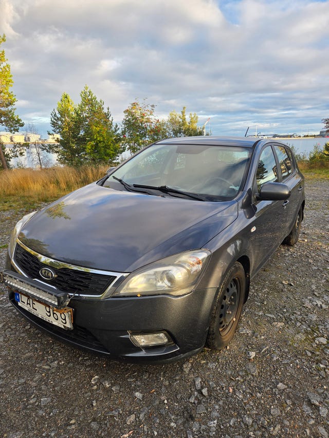 Kia Ceed 2011