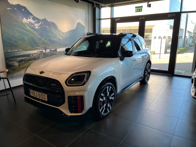 MINI John Cooper Works 2024