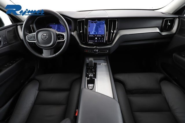 Volvo XC60 2025 – bild 2