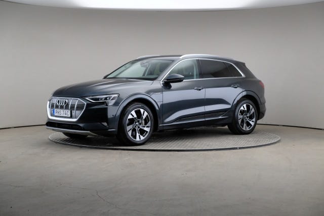 Audi e-tron 2022