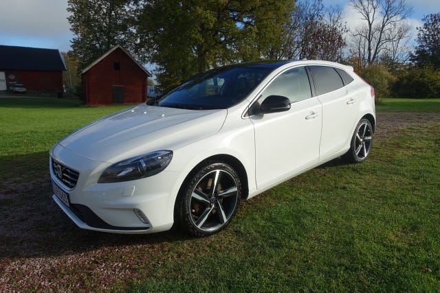 Volvo V40 2016