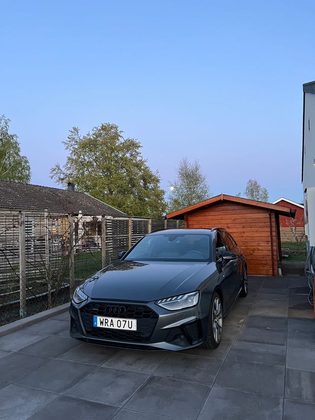 Audi A4 2023