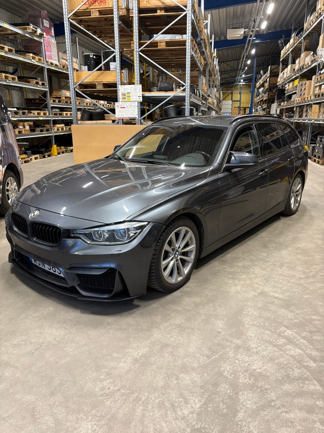 BMW 330i 2016