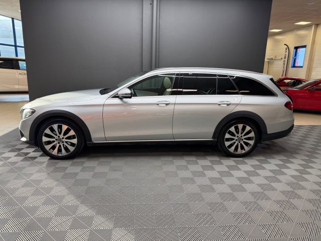 Mercedes-Benz E220 d 2019 – bild 3