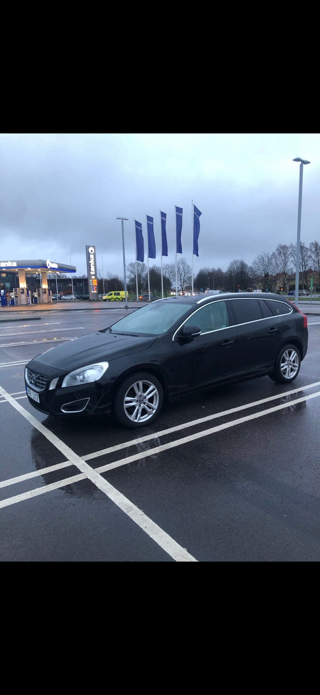 Volvo V60 2011