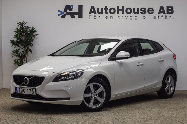 Volvo V40 2018