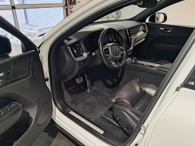 Volvo XC60 2020 – bild 2