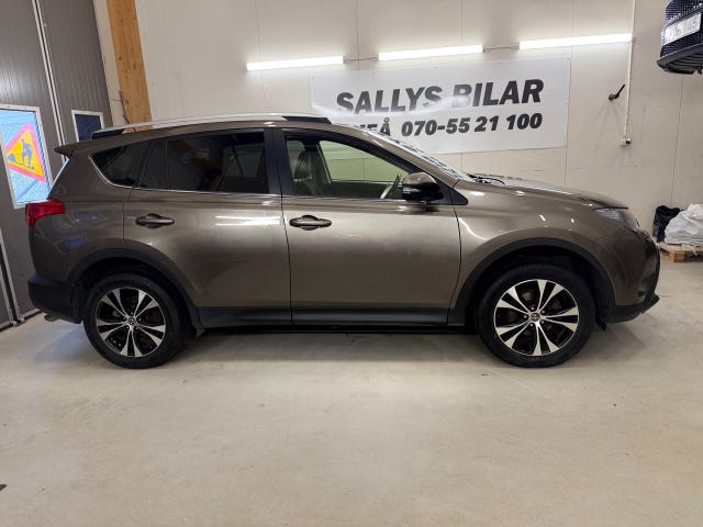 Toyota RAV4 2014