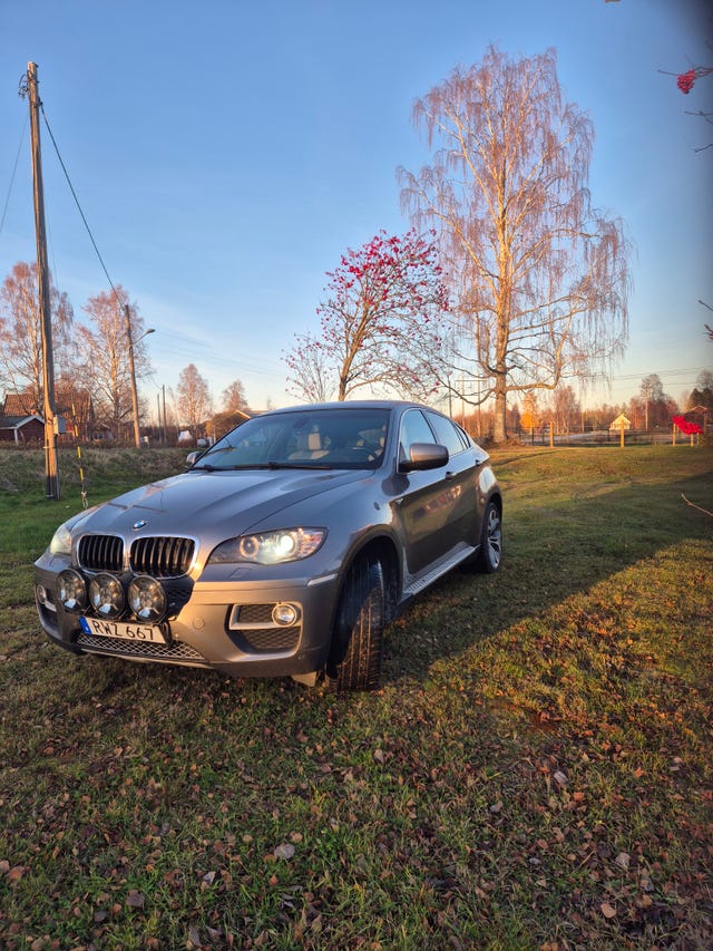 BMW X6 2013