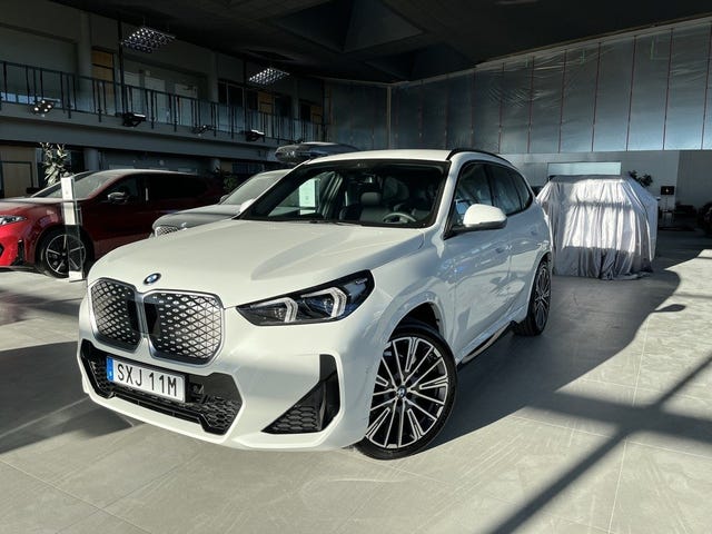 BMW iX1 2026