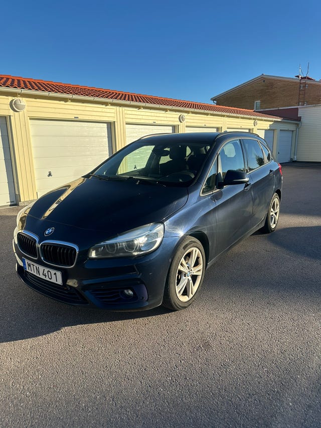 BMW 218d 2016