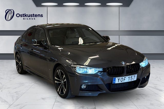 BMW 330e 2018