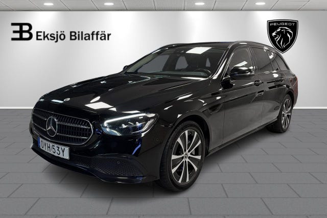 Mercedes-Benz E300 2022