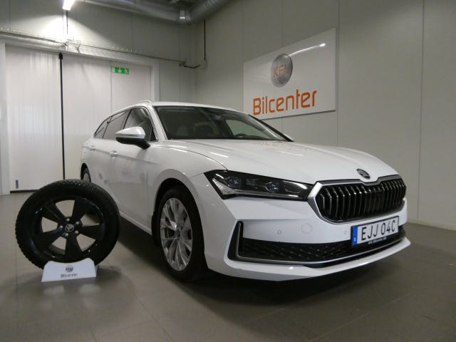 Skoda Superb 2025