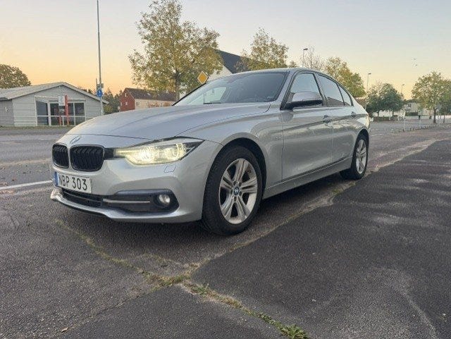 BMW 318 2016