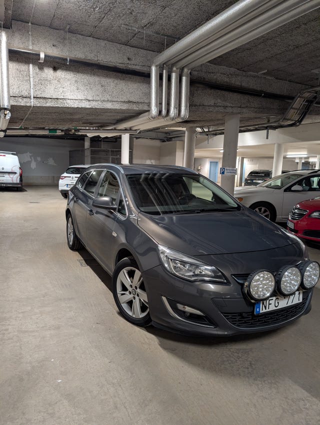 Opel Astra 2013