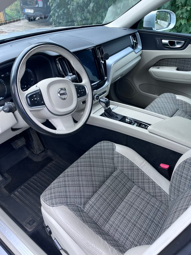 Volvo XC60 2019 – bild 4