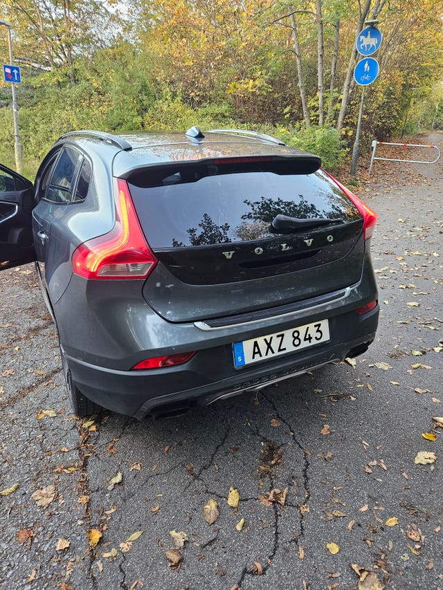 Volvo V40 Cross Country 2014