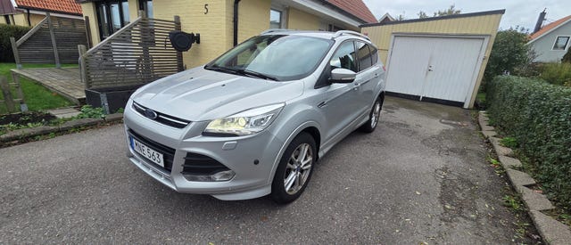 Ford Kuga 2016