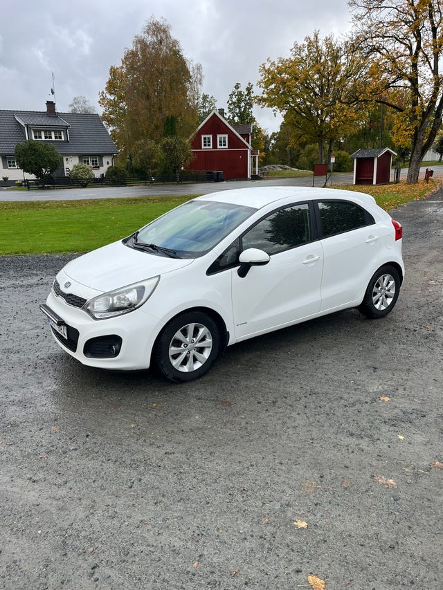 Kia Rio 2012