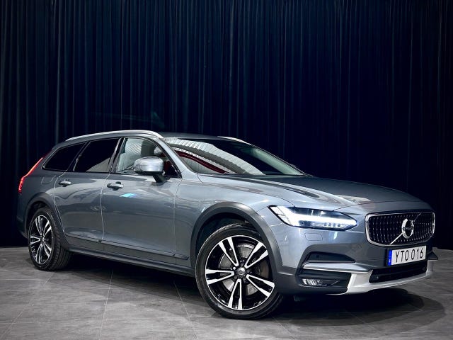 Volvo V90 Cross Country 2019 – bild 3
