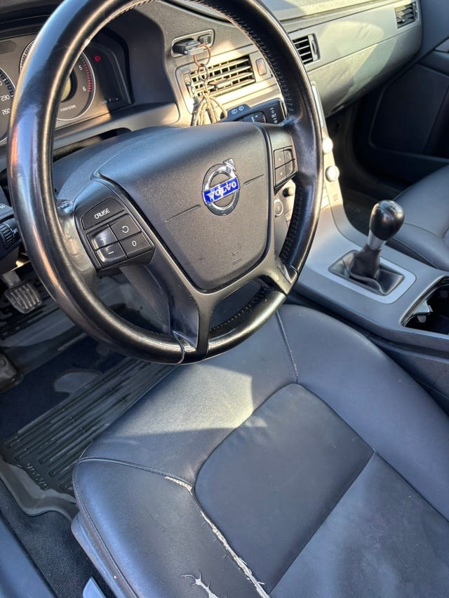 Volvo V70 2010 – bild 4