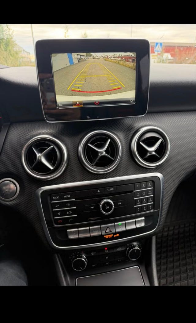Mercedes-Benz A180 2018