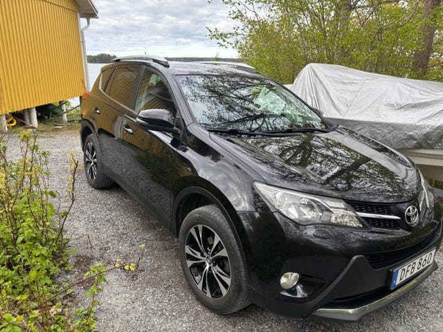 Toyota RAV4 2014