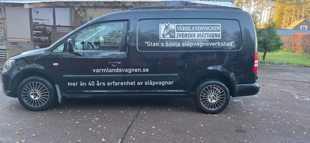 Volkswagen Caddy Maxi 2011