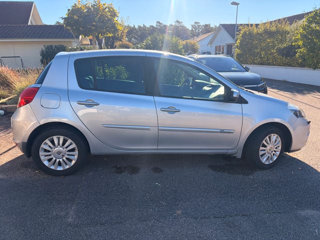 Renault Clio 2011