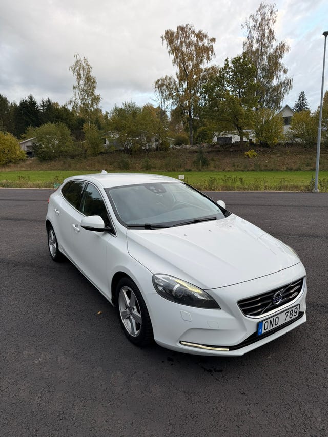 Volvo V40 2014 – bild 3