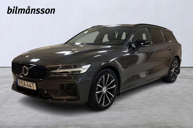 Volvo V60 2025