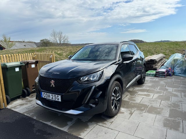 Peugeot e-2008 2022