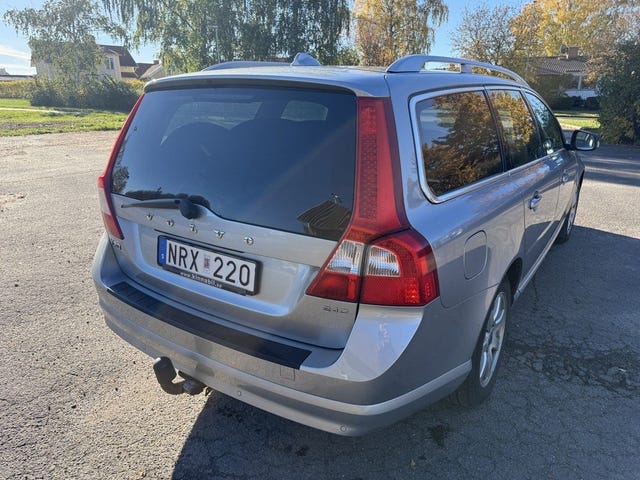 Volvo V70 2010 – bild 2