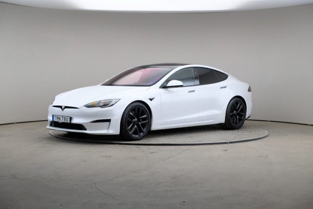 Tesla Model S 2023
