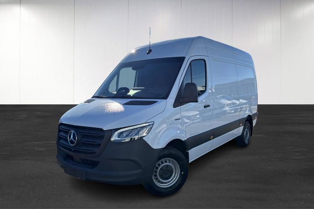 Mercedes-Benz eSprinter 414 2025