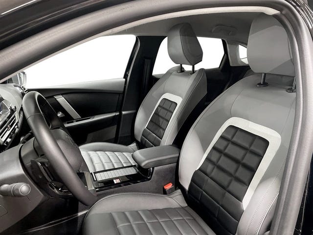 Citroen C4 X 2025 – bild 4