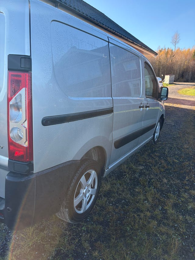 Peugeot Expert 2014
